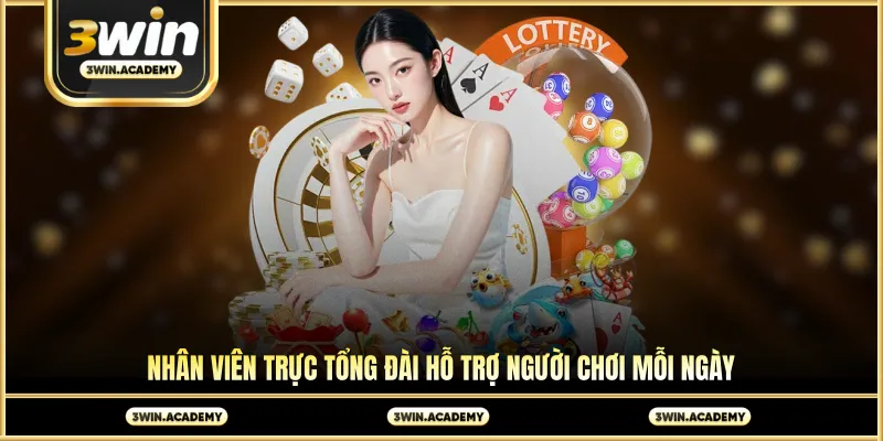 Nhân viên trực tổng đài hỗ trợ người chơi mỗi ngày